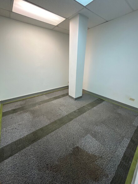 More Photos Of 5000-5014 W Madison St, Chicago Apartments For Lease