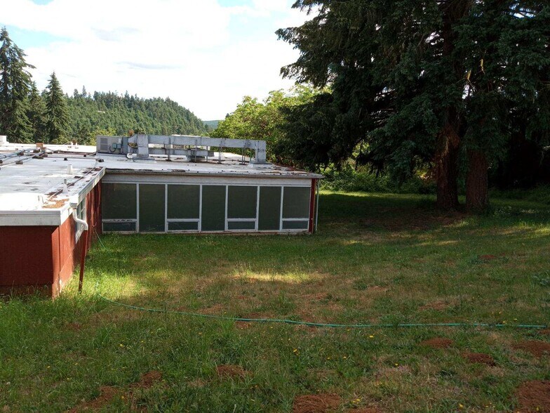 More Photos Of 80304 Old Lorane Hwy, Eugene Lodge Meeting Hall For Sale