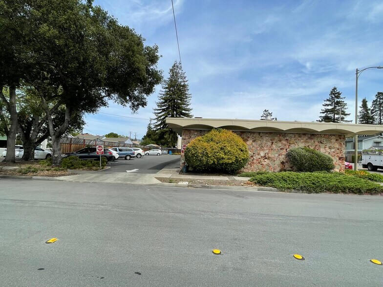 More Photos Of 1515 Montgomery Dr, Santa Rosa Medical For Sale