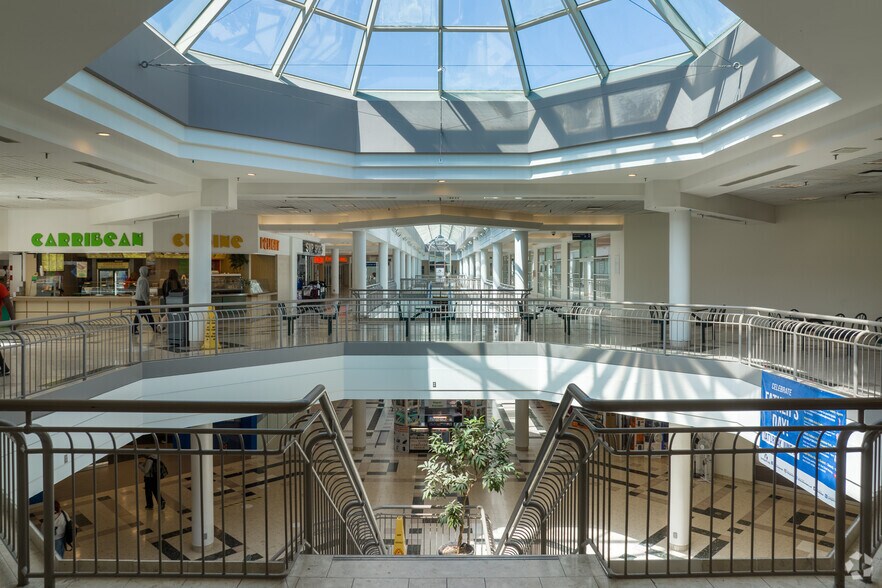 More Photos Of 1 York Gate Blvd, Toronto Unknown For Lease