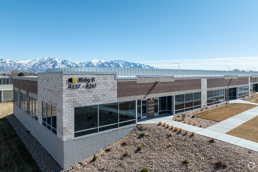 More Photos Of Interstate 215 at 2700 West, Salt Lake City Unknown For Lease