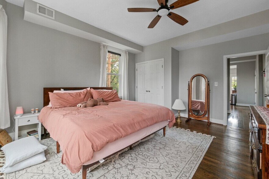 More Photos Of 711 Gladstone Ave, Baltimore Apartments For Sale
