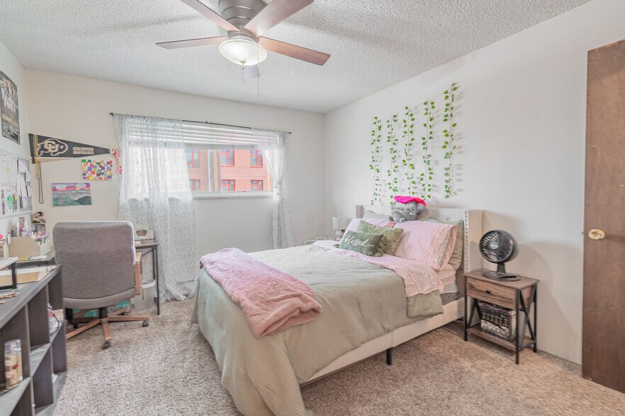 More Photos Of 1380 19th St, Boulder Apartments For Sale
