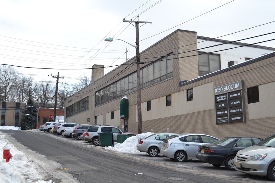 More Photos Of 700 Grand Ave, Ridgefield Warehouse For Lease