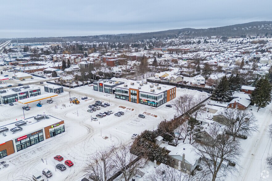 More Photos Of 183 Boul Sir-Wilfrid-Laurier, Saint-basile-le-grand Storefront For Lease