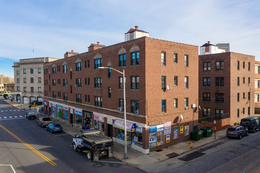 Primary Photo Of 130-146 Garrett Rd, Upper Darby Multifamily For Sale