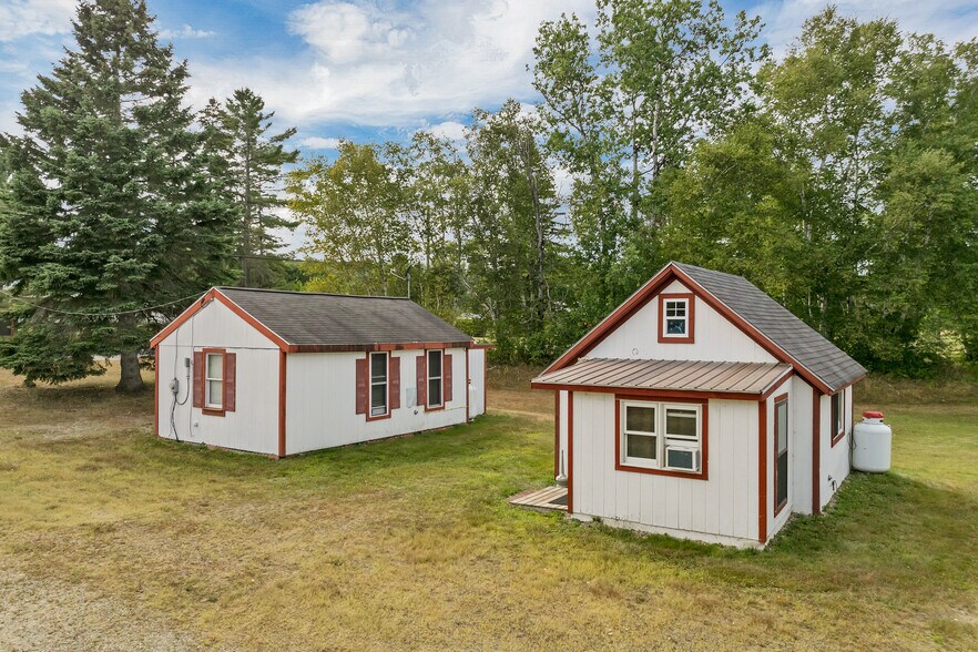 More Photos Of 820 Colebrook Rd, Errol Hotel For Sale