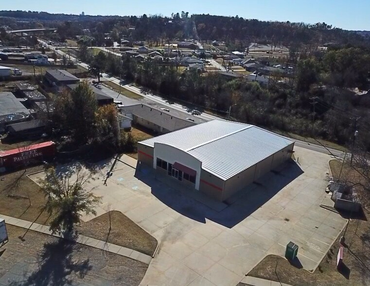 More Photos Of 5609 Mac Arthur Dr, North Little Rock Storefront For Sale