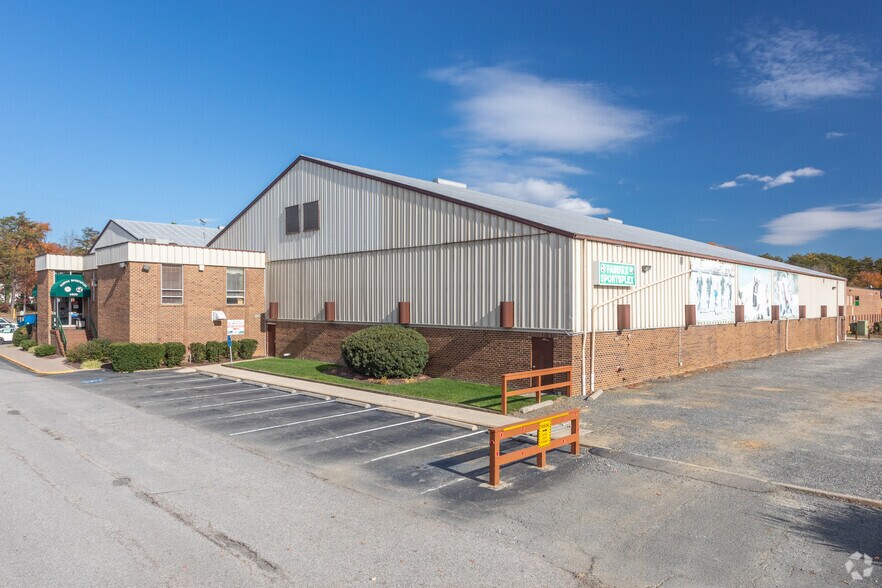 Primary Photo Of 6800 Commercial Dr, Springfield Warehouse For Sale