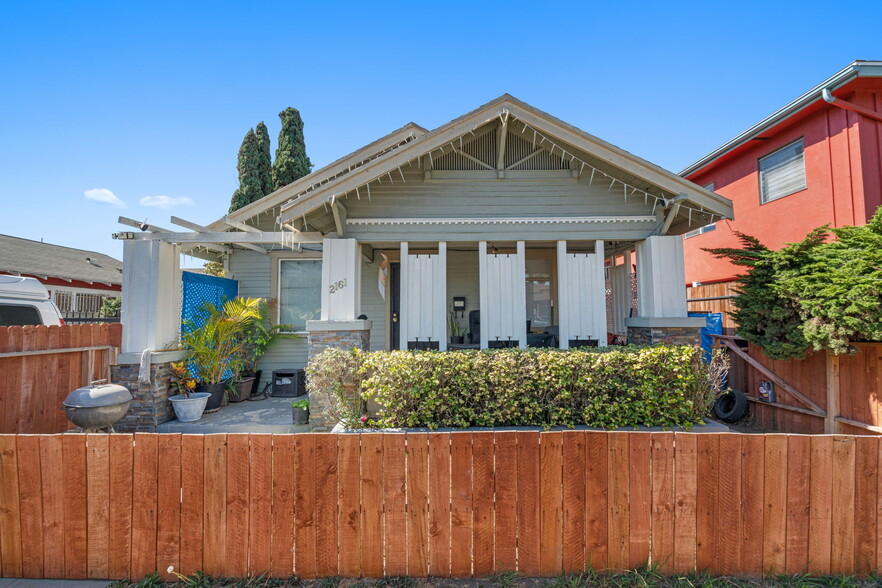 Primary Photo Of 2161 Locust Ave, Long Beach Apartments For Sale