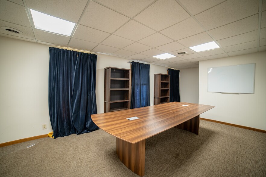 More Photos Of 120 Sturges Ave, Mansfield Medical For Lease