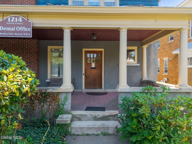 More Photos Of 1214 Union St, Schenectady Medical For Sale