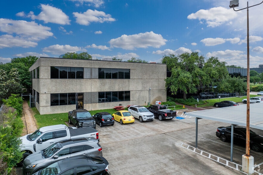 More Photos Of 3535 Briarpark Dr, Houston Office For Sale