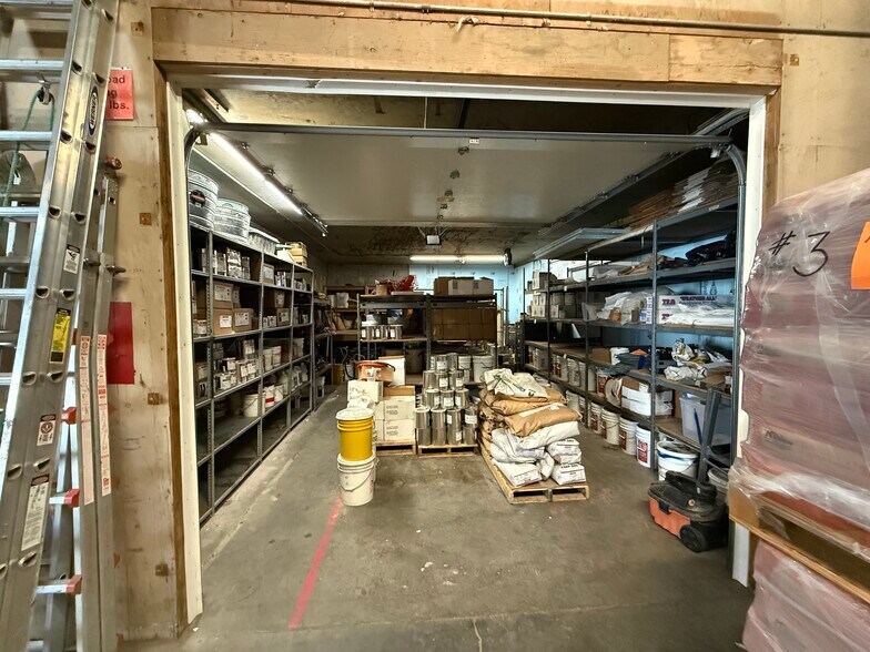More Photos Of 205 S Dawson St, Seattle Manufacturing For Lease