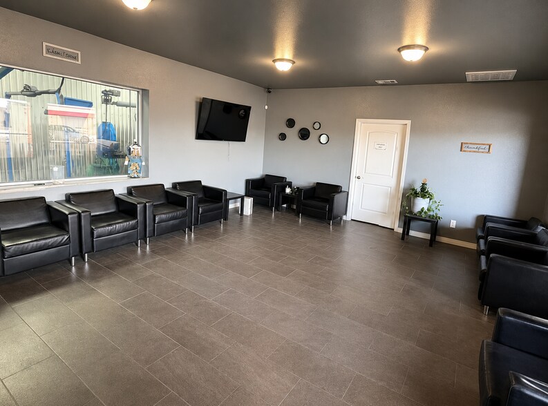 More Photos Of 3820 Penbrook St, Odessa Carwash For Sale