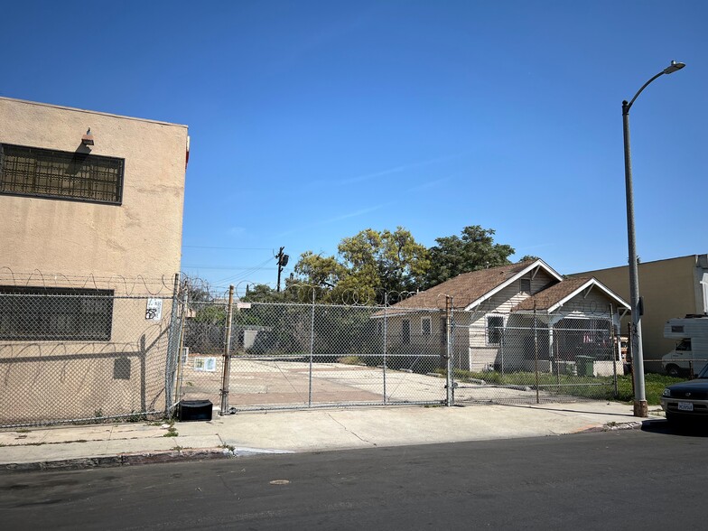 More Photos Of ,  Unknown For Sale