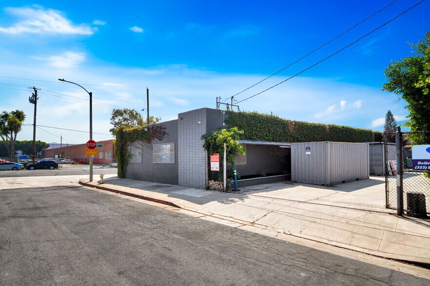 More Photos Of 1001 Goodrich Blvd, Commerce Warehouse For Sale