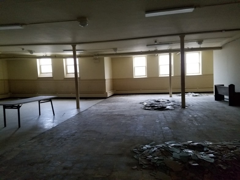 More Photos Of 5th Ave & Broadway St, Scranton Religious Facility For Sale