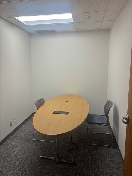 More Photos Of 9740 Grand Ave S, Minneapolis Office For Lease