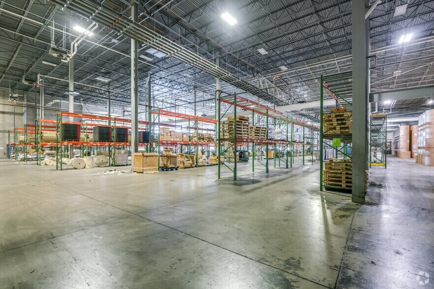 More Photos Of 4101 W Burnham St, West Milwaukee Manufacturing For Sale