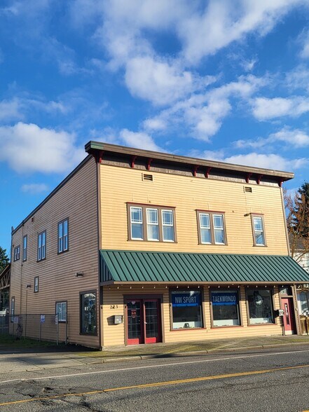 More Photos Of 223 S Lewis St, Monroe Storefront Retail Office For Sale