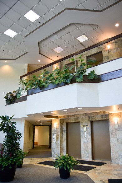 More Photos Of 3500 E Coliseum Blvd, Fort Wayne Office For Lease