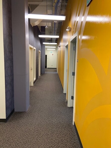 More Photos Of 323 Garfield St S, Parkland Apartments For Lease