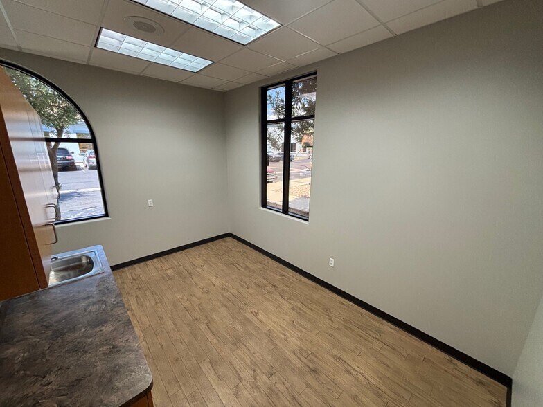 More Photos Of 4915 E Baseline Rd, Gilbert Medical For Lease