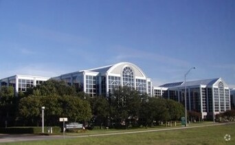 More Photos Of 8303 N Mopac Expy, Austin Office For Sale