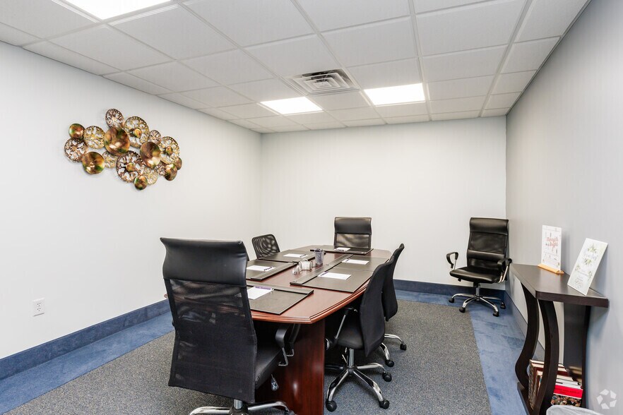 More Photos Of 900 Granby St, Norfolk Coworking Space