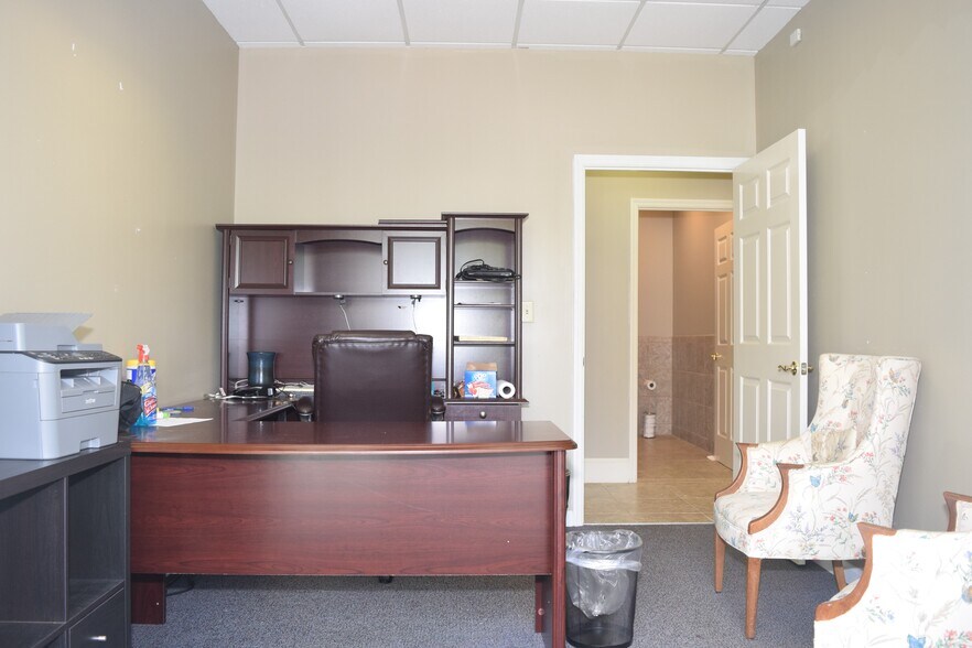 More Photos Of 1215 Hightower Trl, Atlanta Office For Lease