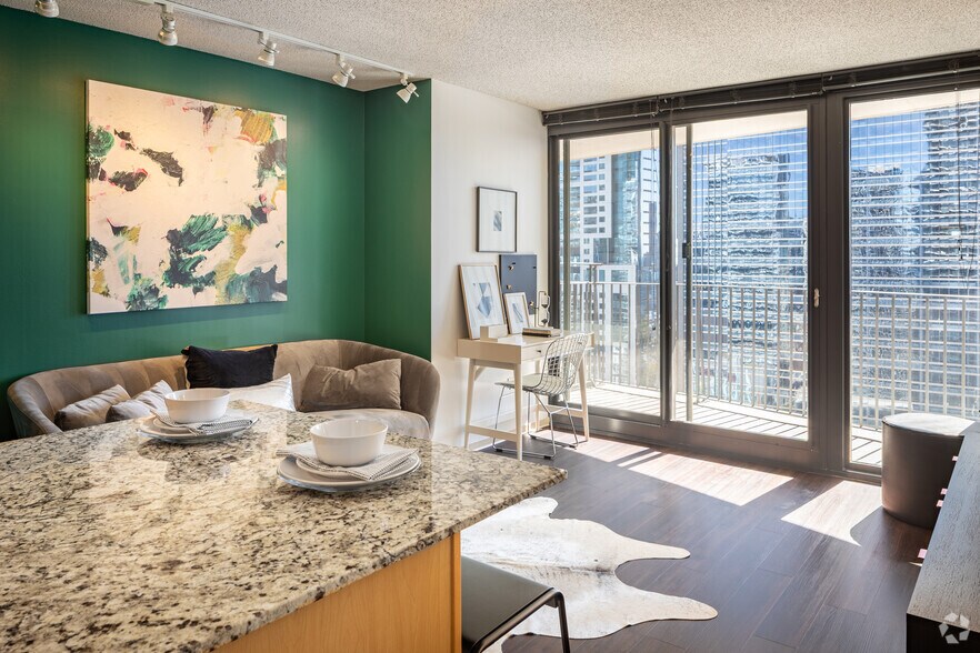 More Photos Of 225 N Columbus Dr, Chicago Multifamily For Sale