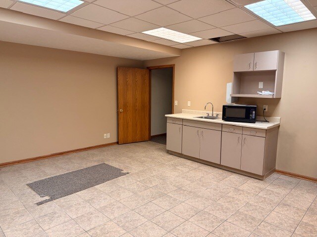 More Photos Of 305 Main St, Firth Bank For Sale
