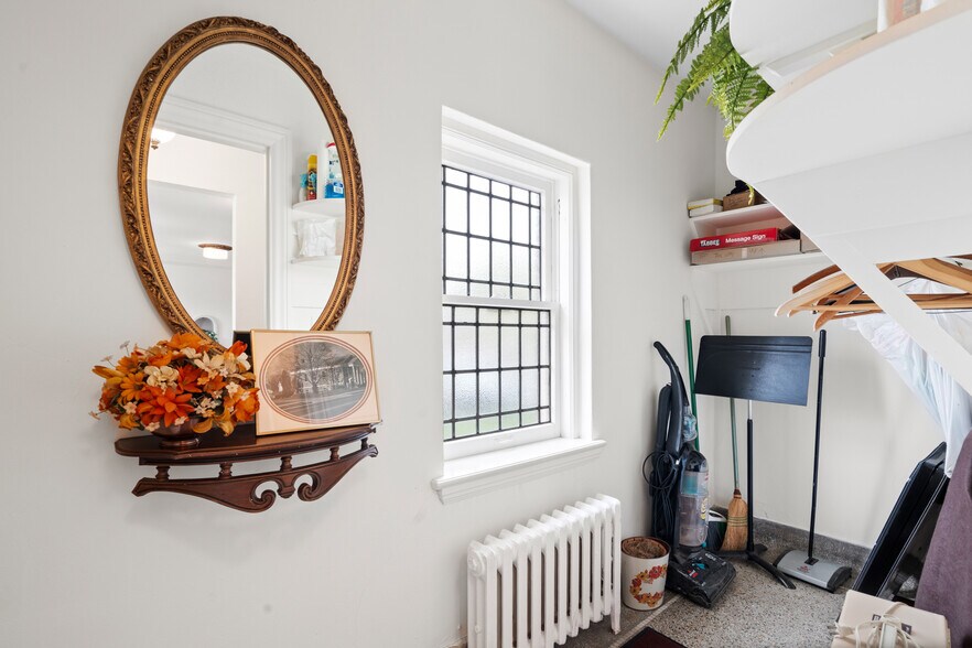 More Photos Of 71 S Washington St, Oxford Religious Facility For Sale