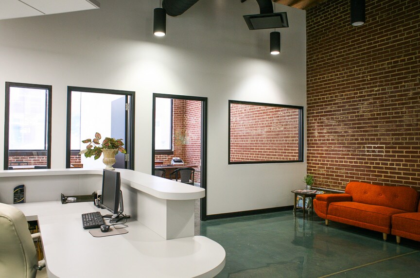 More Photos Of 1701 Delmar Blvd, Saint Louis Freestanding For Lease