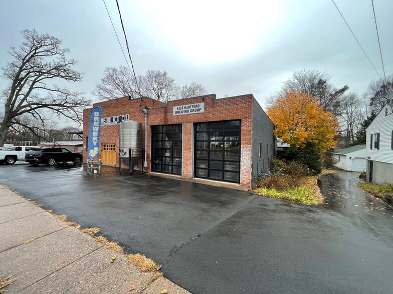 More Photos Of 776 Tolland St, East Hartford Warehouse For Sale