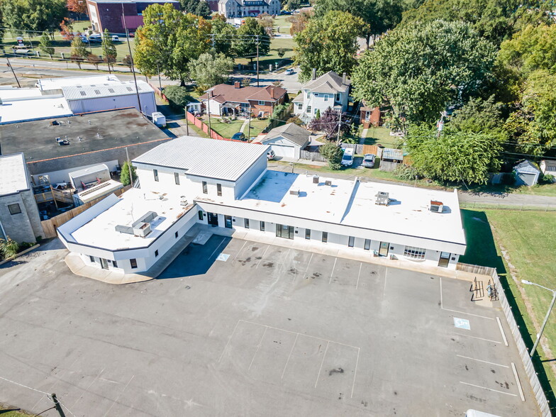 More Photos Of 2400-2406 Northumberland Ave, Richmond Unknown For Lease