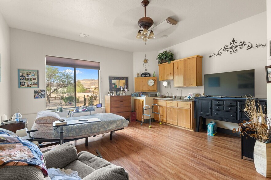 More Photos Of 10027 E Hillview St, Mesa Assisted Living For Sale