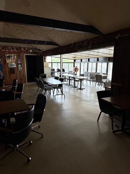 More Photos Of 3709 E Raines Rd, Memphis Flex For Sale