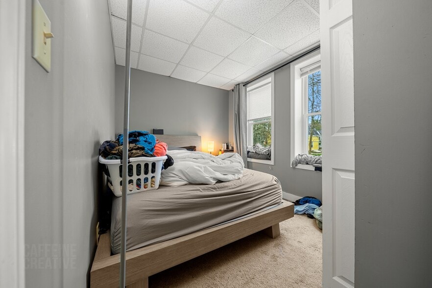 More Photos Of 15 South St, Freeport Apartments For Sale