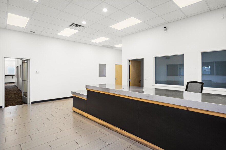 More Photos Of 548 Basin St SW, Ephrata Service For Sale