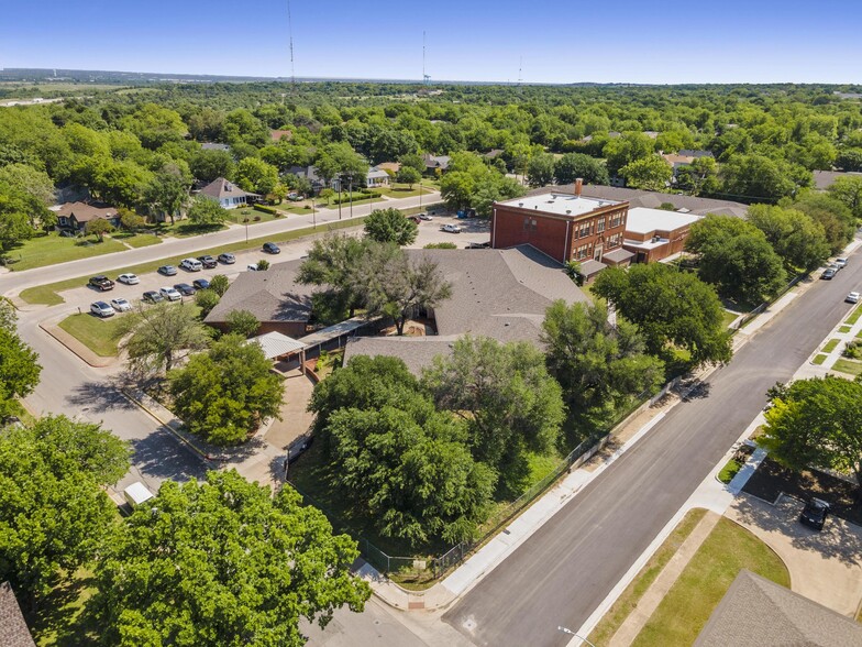 More Photos Of 2601 Tandy Ave, Fort Worth Assisted Living For Sale