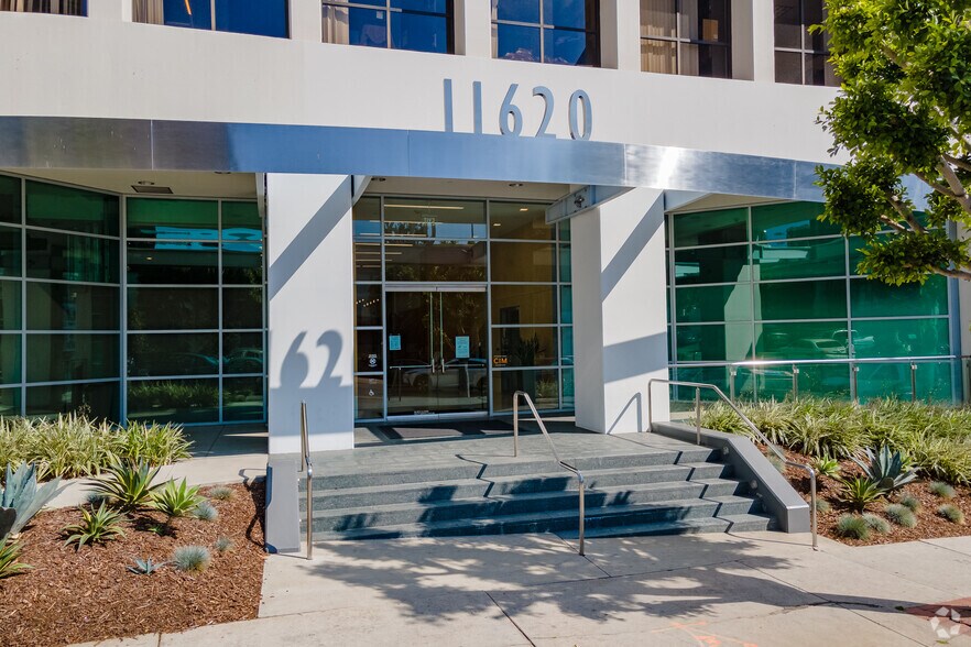 More Photos Of 11620 Wilshire Blvd, Los Angeles Office For Lease