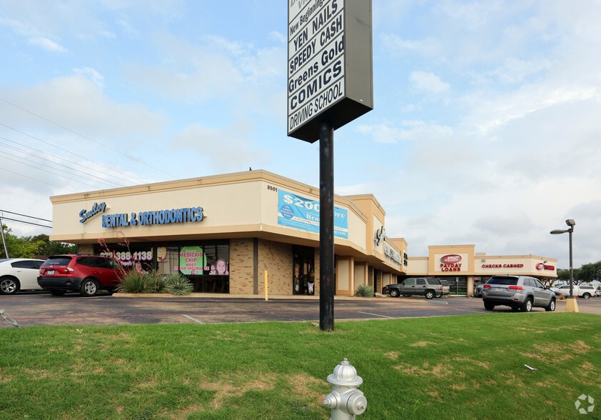 More Photos Of 3501 Gus Thomasson Rd, Mesquite Unknown For Lease