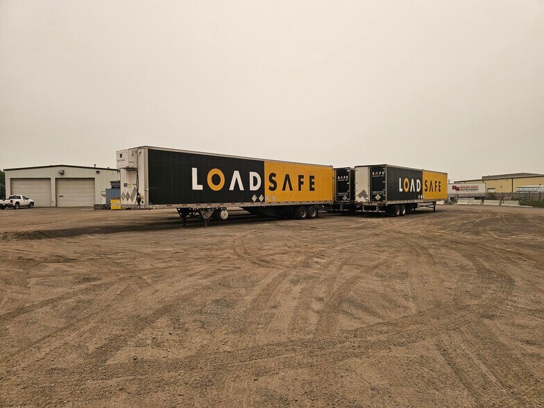 More Photos Of 9415 44th St SE, Calgary Warehouse For Sale