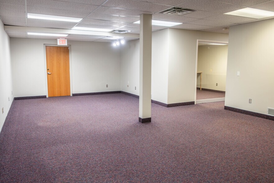 More Photos Of 59 D Monroe Ave, Pittsford Medical For Lease