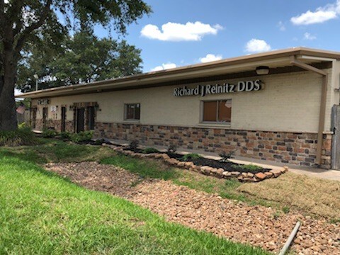 More Photos Of 6307 Broadway St, Pearland Storefront Retail Office For Sale