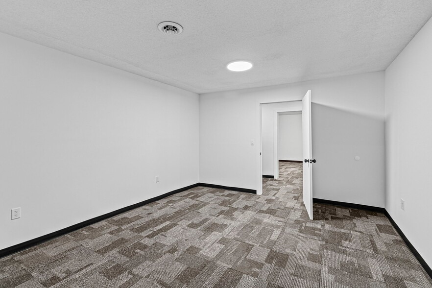 More Photos Of 2015 NW 50th St, Northmoor Religious Facility For Sale