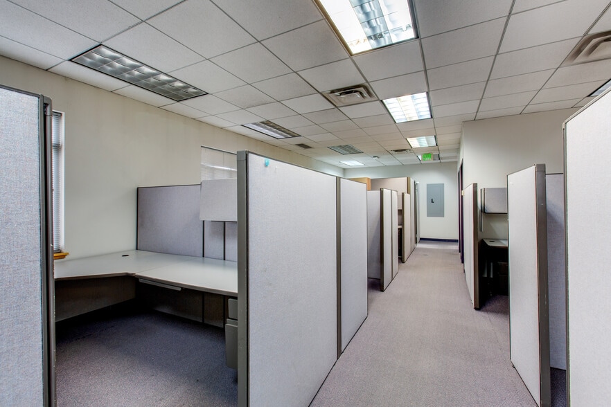 More Photos Of 5878 S Rapp St, Littleton Office For Lease