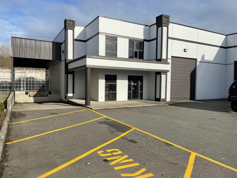 More Photos Of 32885 Mission Way, Mission Warehouse For Sale